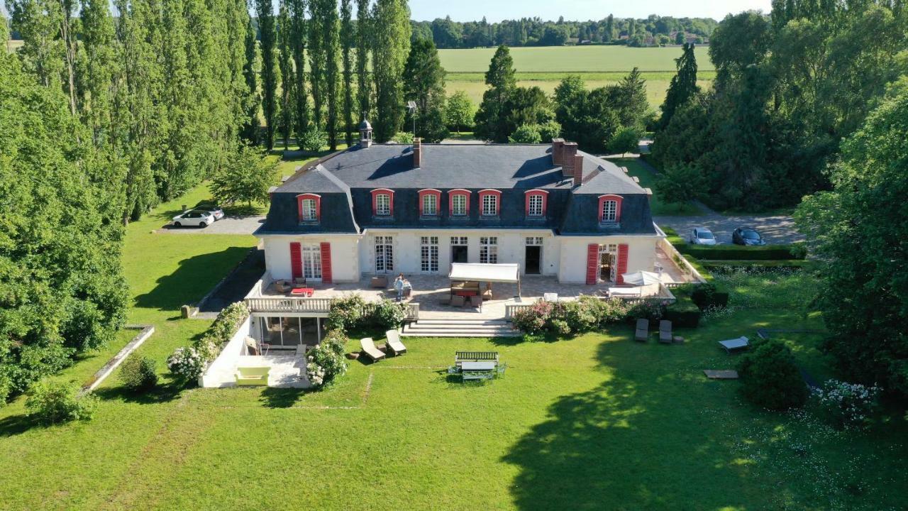 Le Domaine De Barbizon 호텔 Saint-Martin-en-Bière 외부 사진
